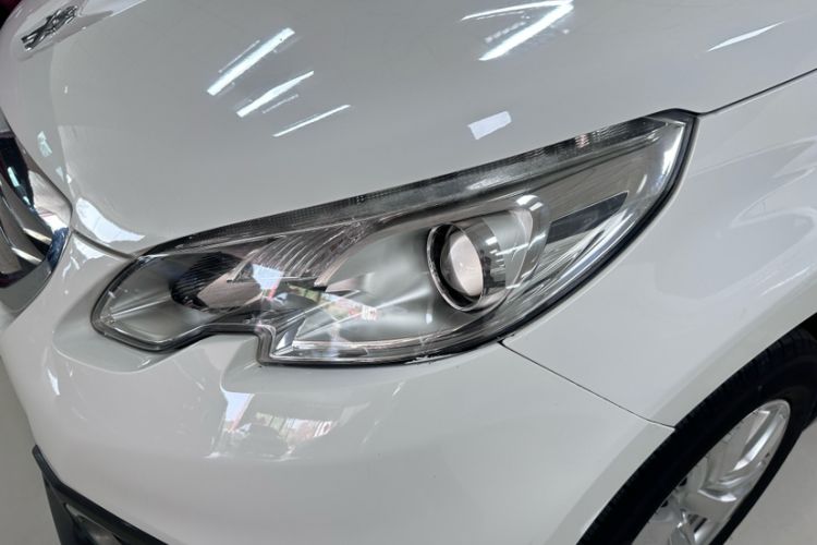 Used Peugeot 2008 2016 230THP Automatic Fashion Edition Exterior 10