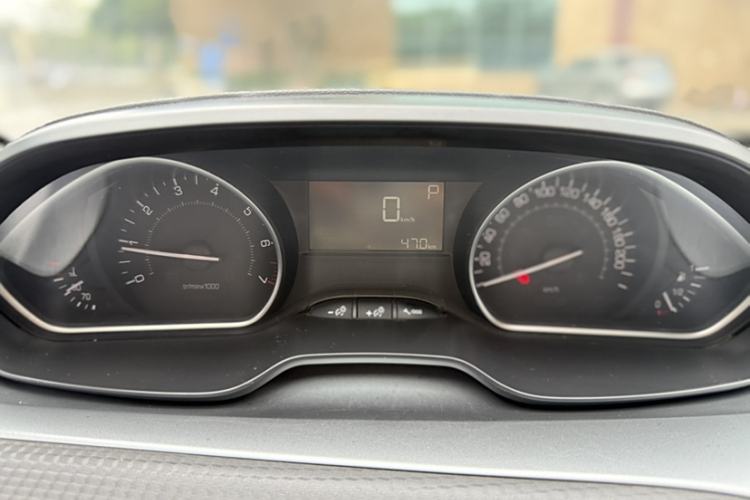Used Peugeot 2008 2016 230THP Automatic Fashion Edition Exterior 2