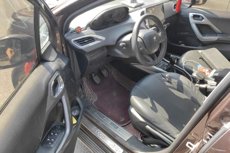 Used Peugeot 2008 2018 1.6L Manual Trend Edition Driver Seat