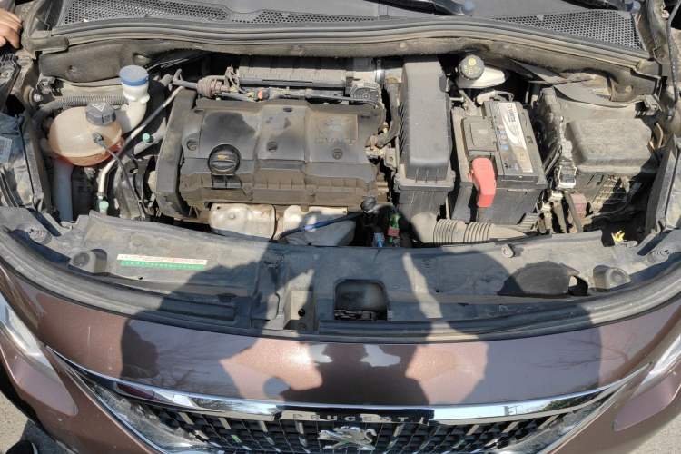 Used Peugeot 2008 2018 1.6L Manual Trend Edition Engine Bay