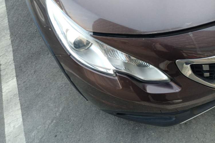 Used Peugeot 2008 2018 1.6L Automatic Trend Edition Right Front Headlight