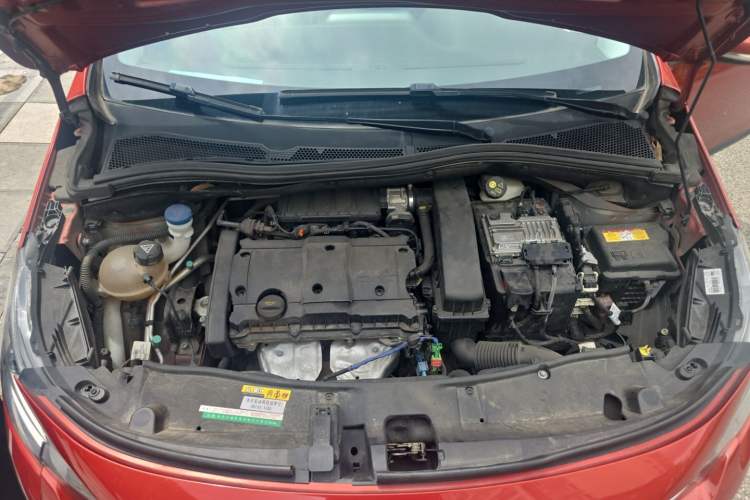 Used Peugeot 2008 2018 1.6L Automatic Fashion Edition Engine Bay