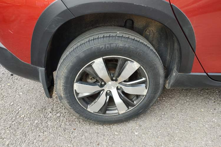 Used Peugeot 2008 2018 1.6L Automatic Trend Edition Right Rear Wheel Hub