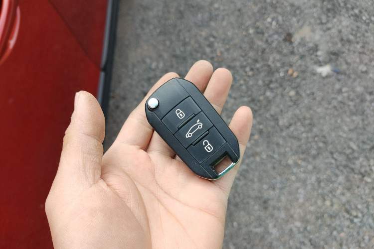 Used Peugeot 2008 2018 1.6L Automatic Trend Edition Vehicle Key