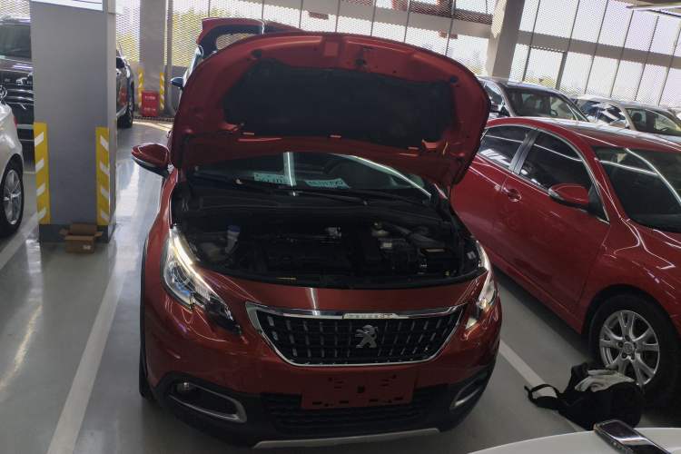 Used Peugeot 2008 2018 1.6L Automatic Fashion Edition Engine Bay