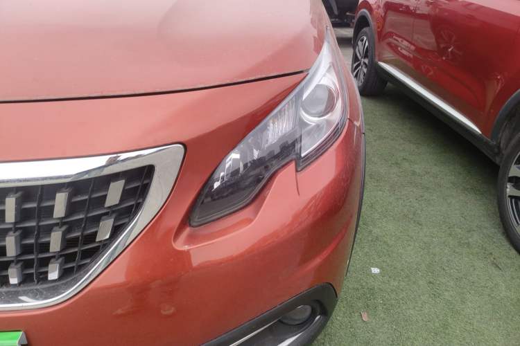 Used Peugeot 2008 2018 1.6L Automatic Fashion Edition Left Front Headlight