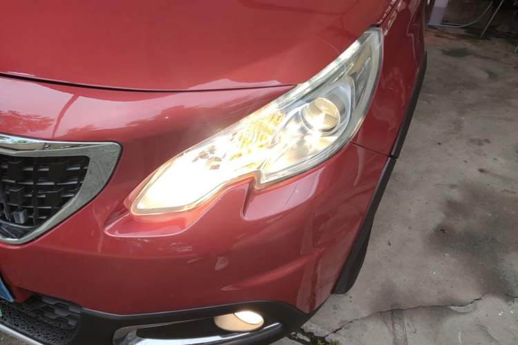 Used Peugeot 2008 2018 1.6L Automatic Trend Edition Left Front Headlight