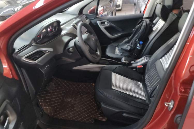 Used Peugeot 2008 2018 1.6L Automatic Fashion Edition Left Front Seat