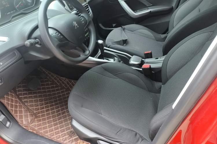 Used Peugeot 2008 2018 1.6L Automatic Fashion Edition Left Front Seat