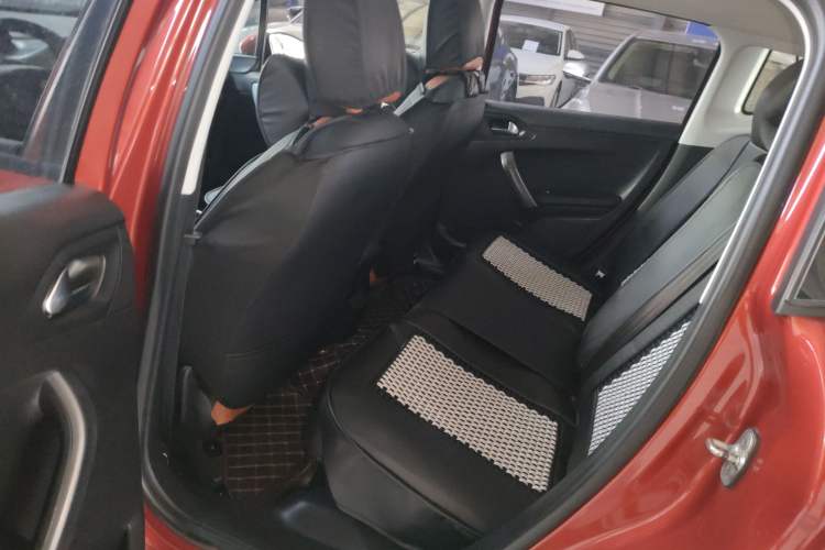 Used Peugeot 2008 2018 1.6L Automatic Fashion Edition Left Rear Seat