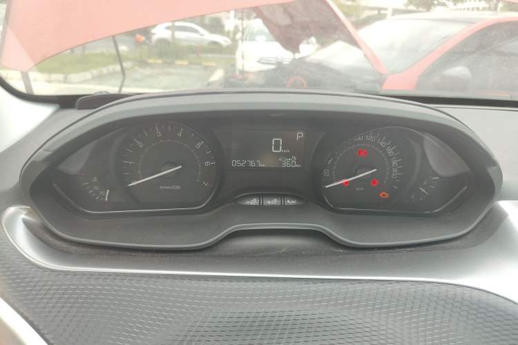 Used Peugeot 2008 2018 1.6L Automatic Trend Edition Odometer Close Up