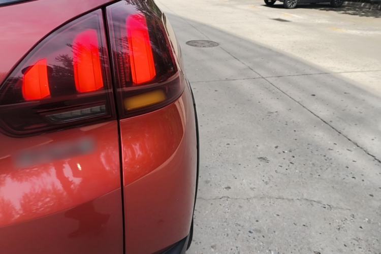 Used Peugeot 2008 2018 1.6L Automatic Fashion Edition Right Rear Taillight