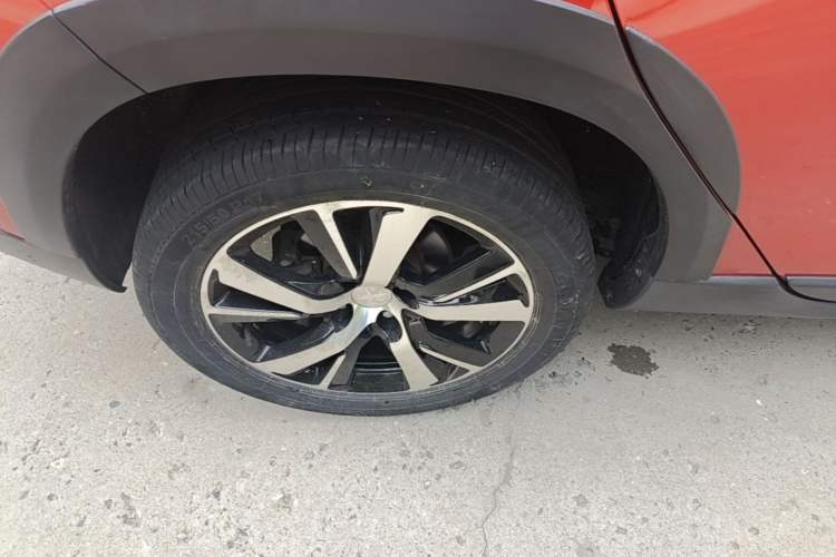 Used Peugeot 2008 2018 1.6L Automatic Fashion Edition Right Rear Wheel Hub