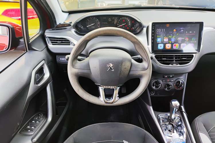 Used Peugeot 2008 2018 1.6L Automatic Trend Edition Steering Wheel