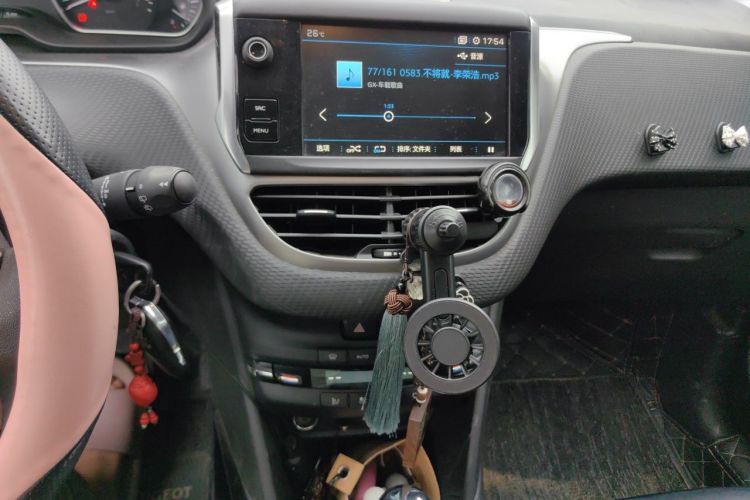 Used Peugeot 2008 2018 230THP Automatic Fashion Edition Audio And AC Panel