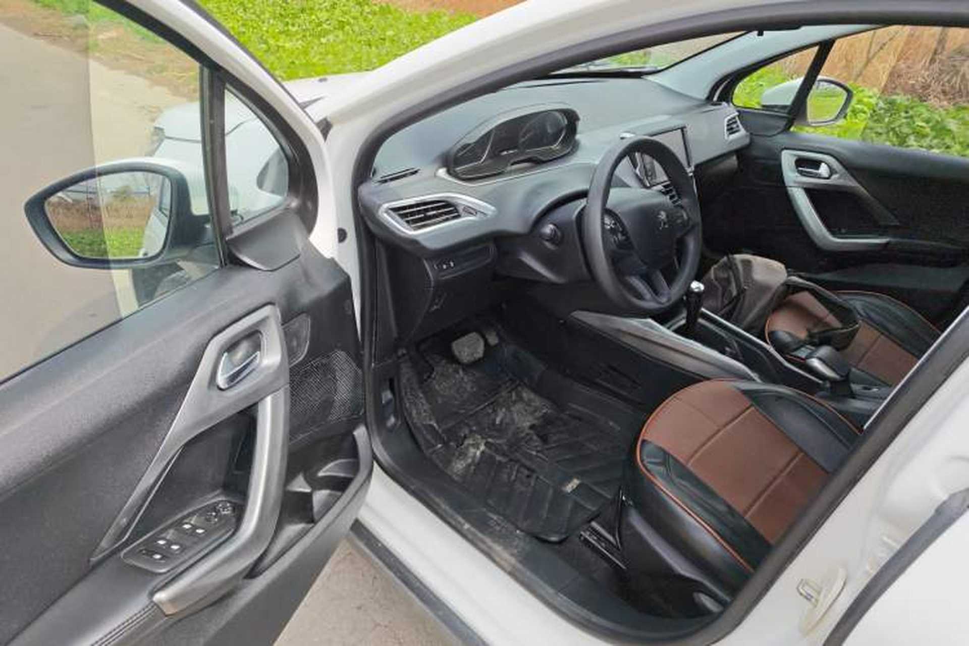 Used Peugeot 2008 2018 230THP Automatic Fashion Edition Driver Seat