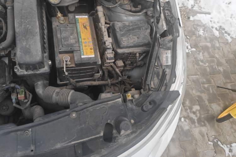 Used Peugeot 2008 2018 1.6L Manual Trend Edition Engine Bay Left