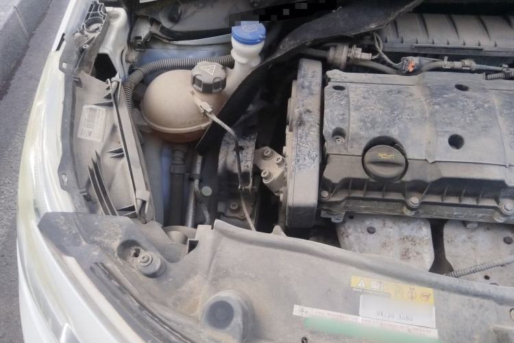 Used Peugeot 2008 2018 1.6L Automatic Trend Edition Engine Bay Right