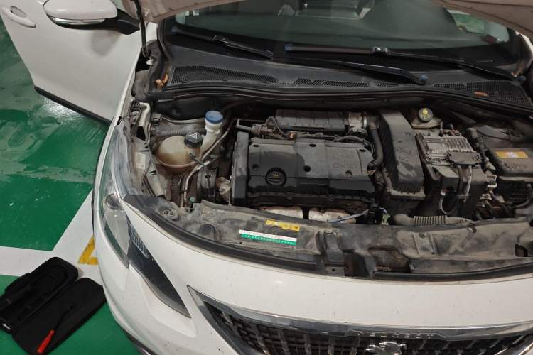 Used Peugeot 2008 2018 1.6L Automatic Connectivity Model Engine Bay Right