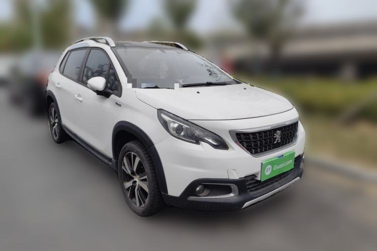Used Peugeot 2008 2018 230THP Automatic Fashion Edition Front Right 45 Deg