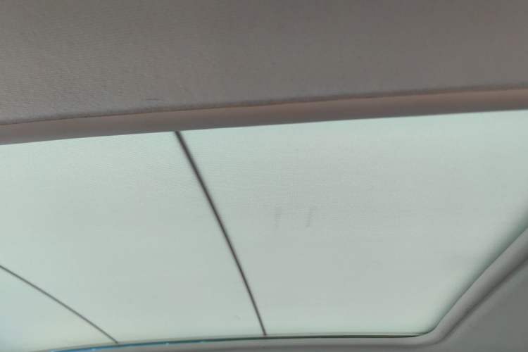 Used Peugeot 2008 2018 230THP Automatic Fashion Edition Headliner