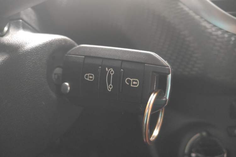Used Peugeot 2008 2018 1.6L Automatic Trend Edition Interior 1