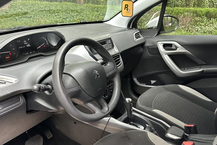 Used Peugeot 2008 2018 1.6L Automatic Trend Edition Interior 7