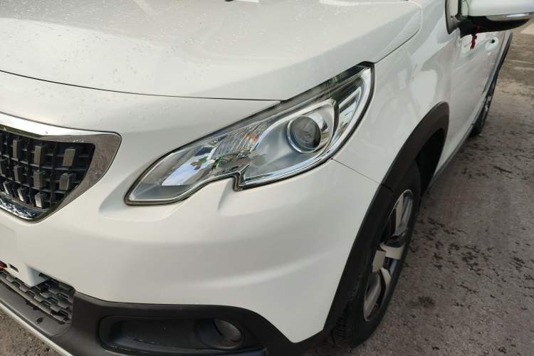 Used Peugeot 2008 2018 1.6L Automatic Trend Edition Left Front Headlight