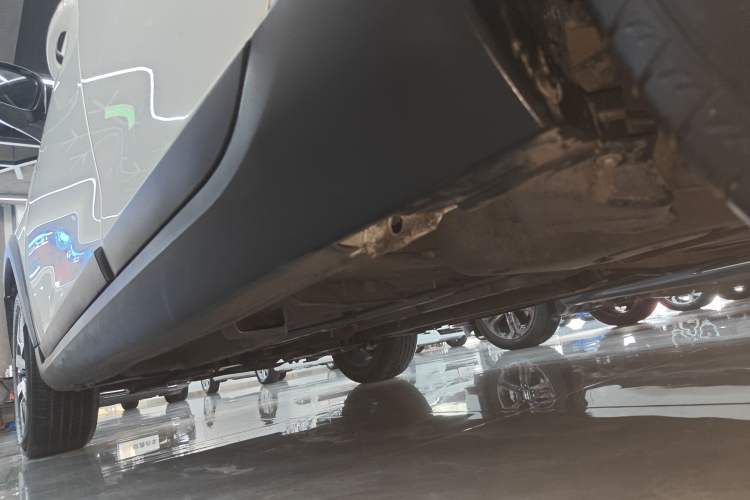Used Peugeot 2008 2018 1.6L Automatic Trend Edition Left Side Sill
