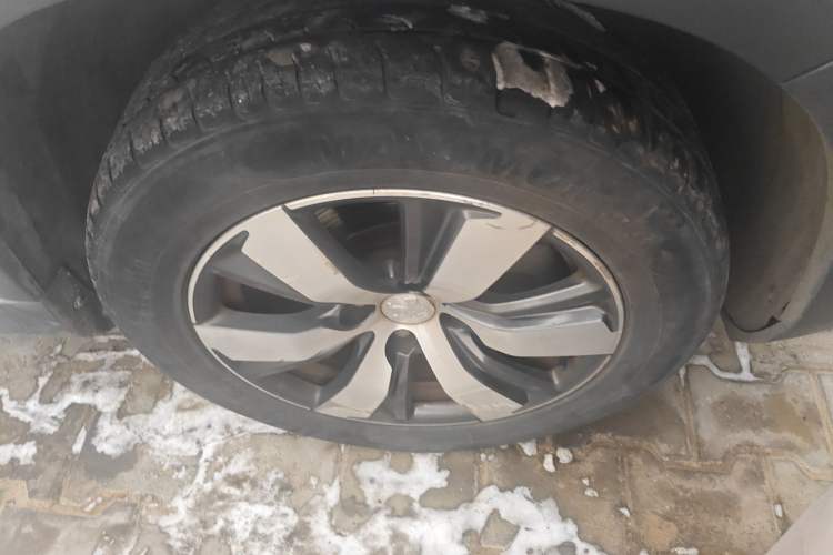 Used Peugeot 2008 2018 1.6L Manual Trend Edition Right Front Wheel Hub