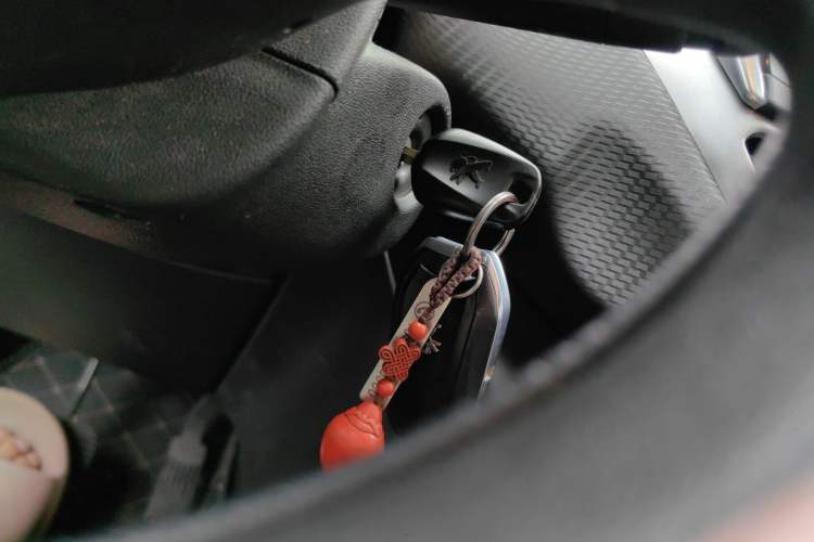 Used Peugeot 2008 2018 230THP Automatic Fashion Edition Vehicle Key