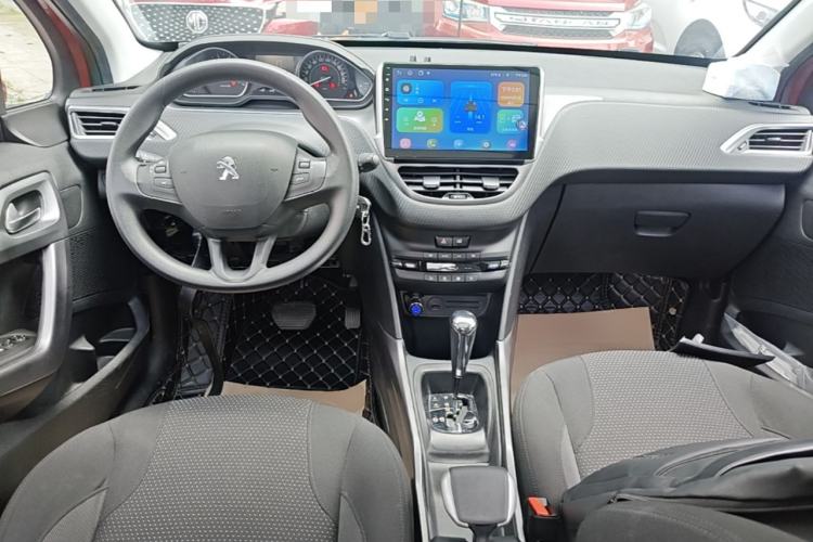 Used Peugeot 2008 2018 1.6L Automatic Fashion Edition Center Console