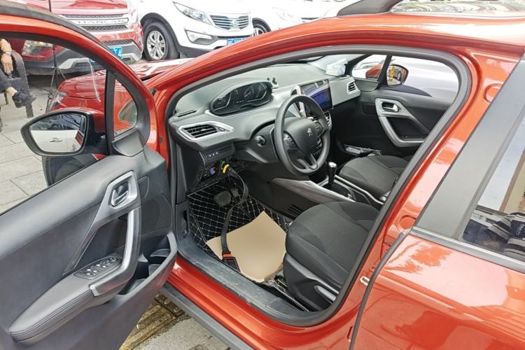 Used Peugeot 2008 2018 1.6L Automatic Fashion Edition Driver Seat