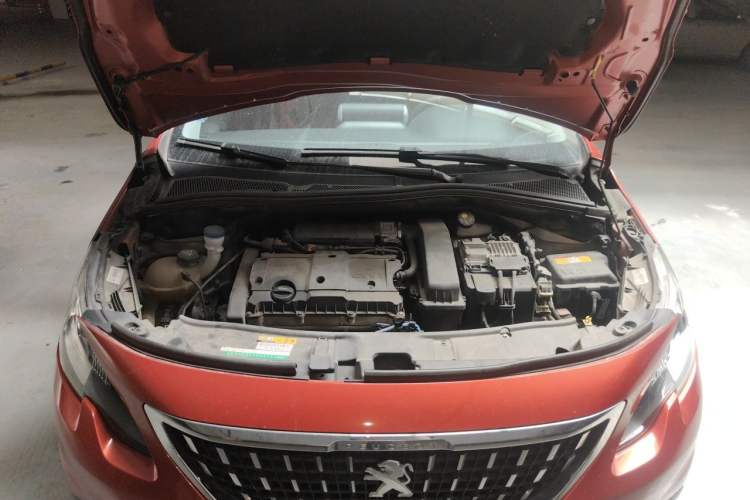 Used Peugeot 2008 2018 1.6L Automatic Fashion Edition Engine Bay