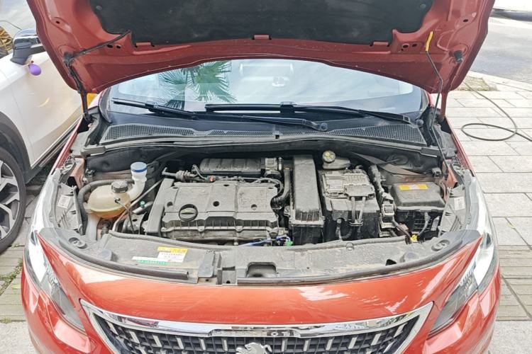 Used Peugeot 2008 2018 1.6L Automatic Fashion Edition Engine Bay