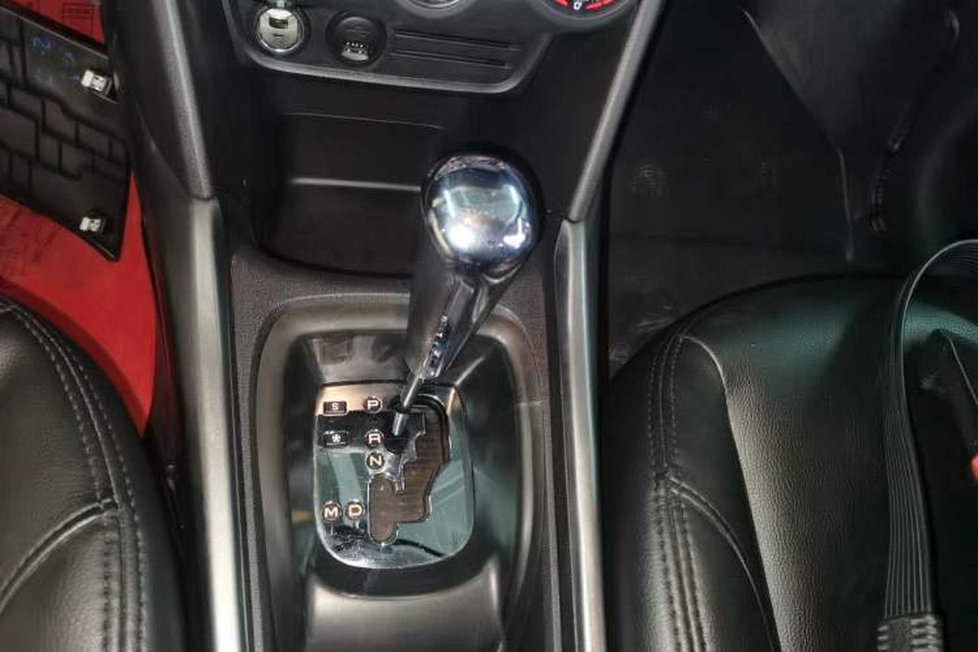 Used Peugeot 2008 2018 1.6L Automatic Trend Edition Gear Lever