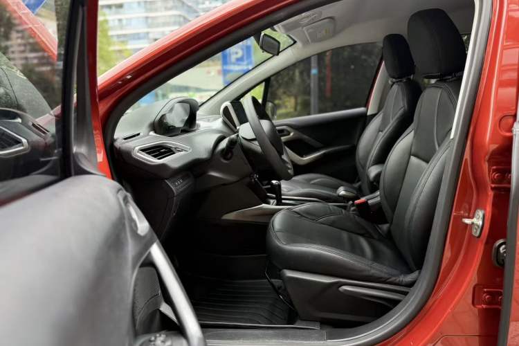 Used Peugeot 2008 2018 1.6L Automatic Trend Edition Interior 2