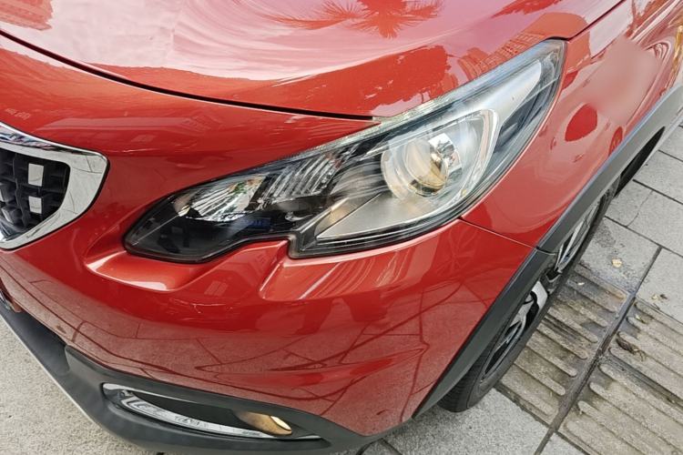 Used Peugeot 2008 2018 1.6L Automatic Fashion Edition Left Front Headlight