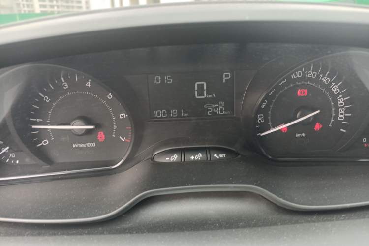 Used Peugeot 2008 2018 1.6L Automatic Trend Edition Odometer Close Up