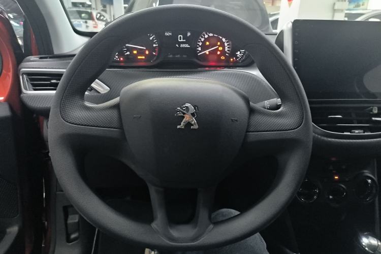 Used Peugeot 2008 2018 1.6L Automatic Trend Edition Steering Wheel
