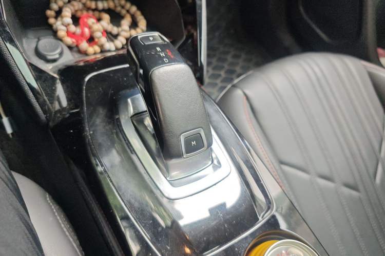 Used Peugeot 2008 2020 230THP RuiShang Edition Gear Lever