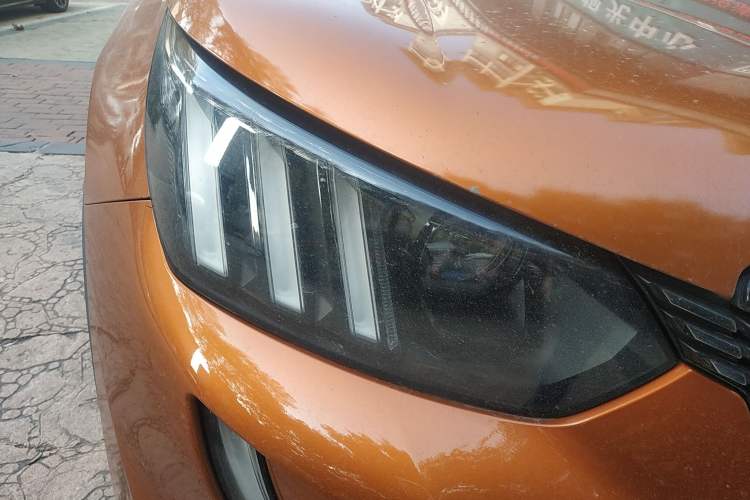 Used Peugeot 2008 2020 230THP RuiShang Edition Right Front Headlight