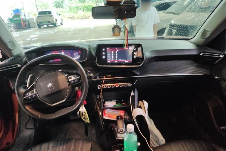 Used Peugeot 2008 2020 230THP 3D ZhenShang Edition Center Console