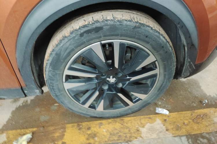 Used Peugeot 2008 2020 230THP 3D ZhenShang Edition Right Front Wheel Hub
