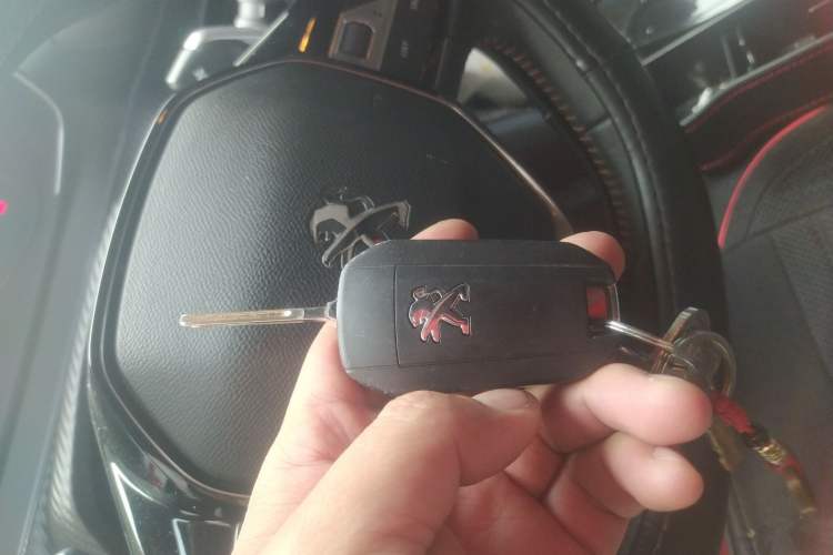 Used Peugeot 2008 2020 230THP Fashion Edition Vehicle Key