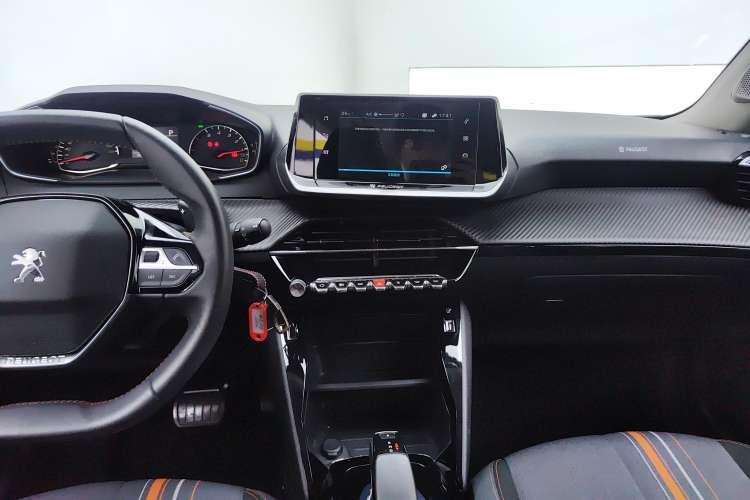 Used Peugeot 2008 2020 230THP Fashion Edition Audio And AC Panel