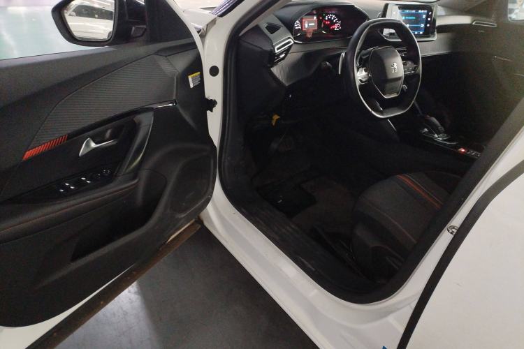 Used Peugeot 2008 2020 230THP Fashion Edition Driver Seat
