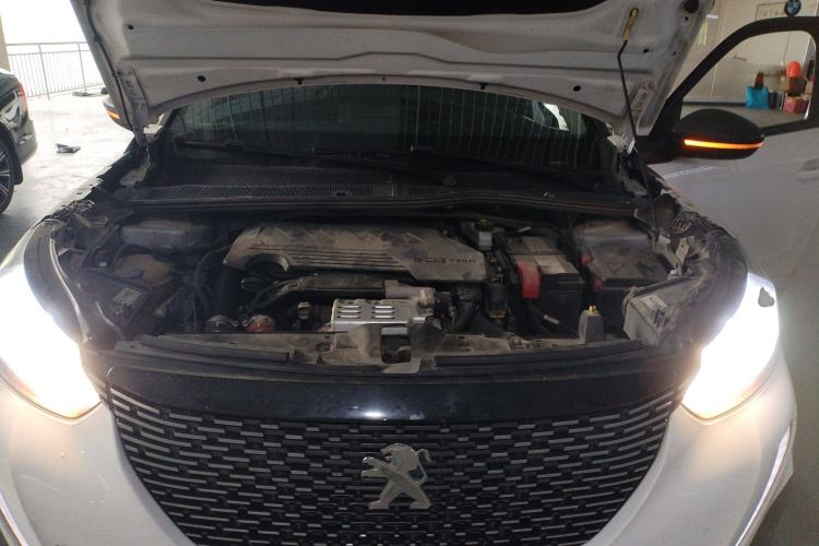Used Peugeot 2008 2020 230THP Fashion Edition Engine Bay