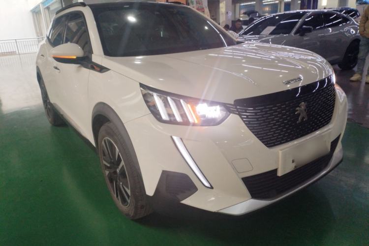 Used Peugeot 2008 2020 230THP 3D ZhenShang Edition Exterior 2