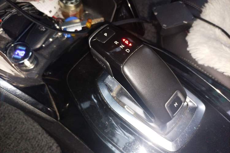 Used Peugeot 2008 2020 230THP RuiShang Edition Gear Lever